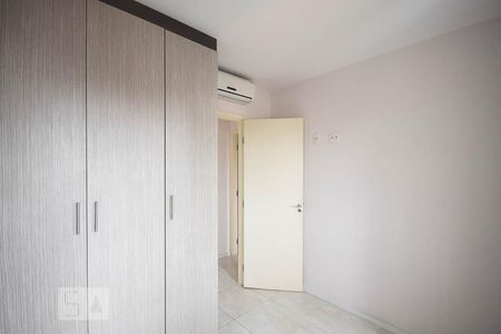 Quarto de apartamento para alugar com 2 quartos, 64m² em Vila Gomes, São Paulo