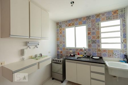 Cozinha de apartamento à venda com 2 quartos, 44m² em Nova Petrópolis, São Bernardo do Campo