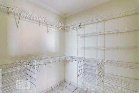 Closet de apartamento à venda com 3 quartos, 150m² em Parque das Nações, Santo André