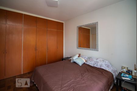 Quarto 01 de apartamento para alugar com 2 quartos, 105m² em Grajaú, Rio de Janeiro