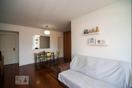 Sala de apartamento para alugar com 2 quartos, 105m² em Grajaú, Rio de Janeiro