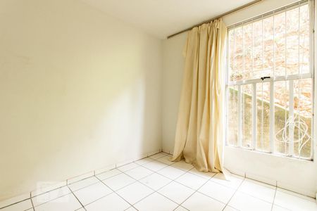 Quarto 1 de apartamento para alugar com 2 quartos, 45m² em Santa Mônica, Belo Horizonte