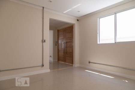 Sala de casa para alugar com 3 quartos, 190m² em Cambuci, São Paulo