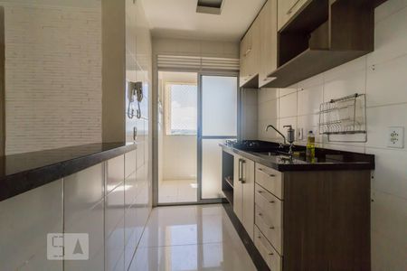 Cozinha de apartamento à venda com 3 quartos, 54m² em Vila Venditti, Guarulhos