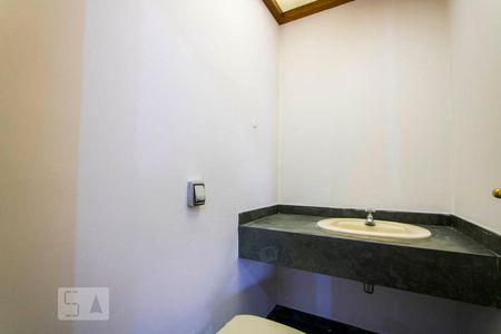 Lavabo de apartamento para alugar com 3 quartos, 200m² em Centro, Santo André