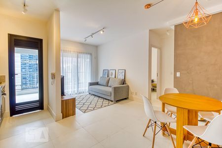 Sala de apartamento para alugar com 1 quarto, 53m² em Vila Nova Conceição, São Paulo