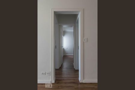 Sala (Corredor) de apartamento para alugar com 2 quartos, 60m² em Vila da Saúde, São Paulo