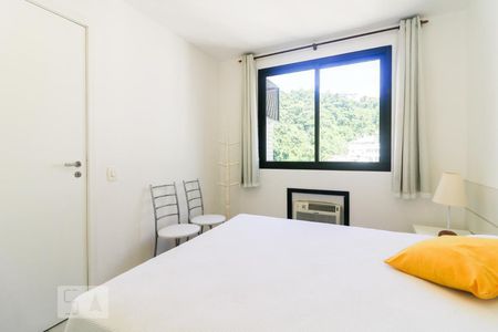 Suíte de apartamento para alugar com 1 quarto, 42m² em Copacabana, Rio de Janeiro