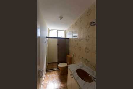 banheiro de apartamento à venda com 2 quartos, 100m² em Santa Rosa, Niterói