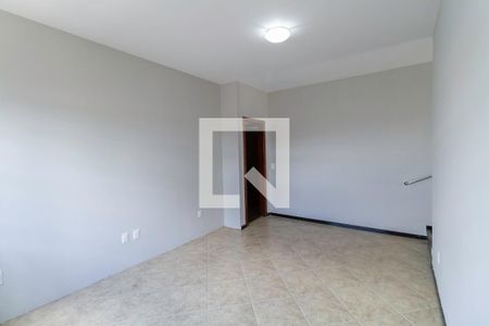 Sala 2 de casa à venda com 4 quartos, 220m² em Alípio de Melo, Belo Horizonte