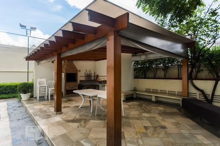 Apartamento à venda com 2 quartos, 58m² em Vila Uberabinha, São Paulo