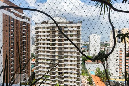 Apartamento à venda com 2 quartos, 58m² em Vila Uberabinha, São Paulo
