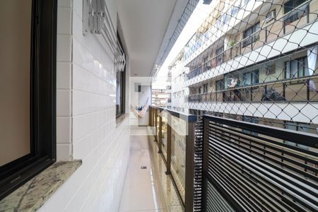 varanda de apartamento para alugar com 2 quartos, 59m² em Anil, Rio de Janeiro