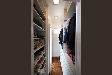 Closet de apartamento para alugar com 3 quartos, 200m² em Consolação, São Paulo