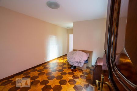 Sala de casa à venda com 3 quartos, 125m² em Parque Jabaquara, São Paulo