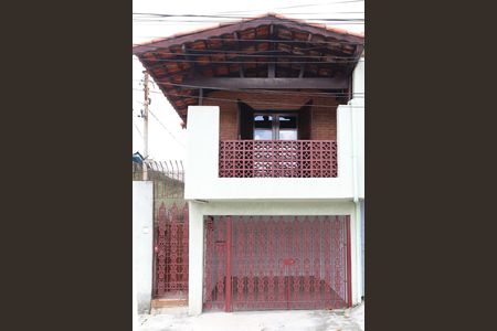 Fachada de casa à venda com 3 quartos, 120m² em Vila Maria Alta, São Paulo