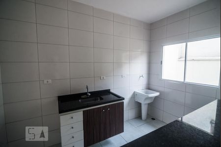 Cozinha de casa de condomínio para alugar com 1 quarto, 35m² em Vila Bela, São Paulo