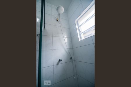 Banheiro de casa de condomínio para alugar com 1 quarto, 35m² em Vila Bela, São Paulo