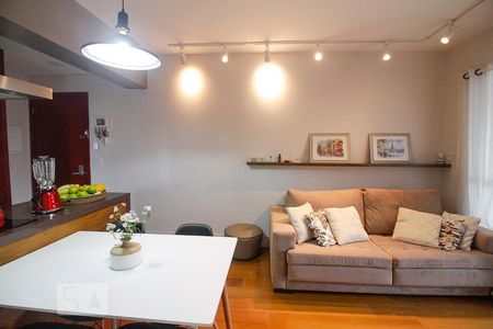 Sala de apartamento para alugar com 2 quartos, 65m² em Vila Romana, São Paulo