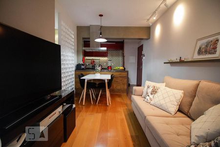 Sala de apartamento para alugar com 2 quartos, 65m² em Vila Romana, São Paulo