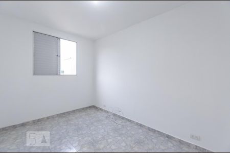 Quarto 2 de apartamento para alugar com 2 quartos, 57m² em Vila São Silvestre, São Paulo