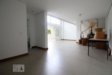 Sala de casa de condomínio à venda com 4 quartos, 430m² em Morumbi, São Paulo