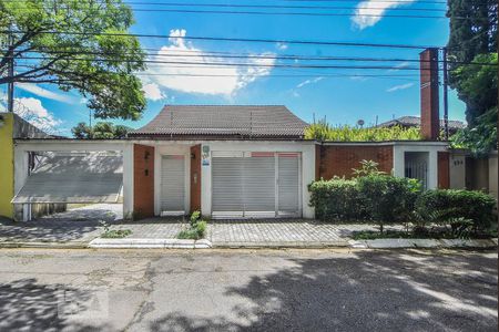 Casa de casa para alugar com 4 quartos, 380m² em Jardim Marajoara, São Paulo