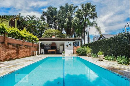 Piscina de casa para alugar com 4 quartos, 380m² em Jardim Marajoara, São Paulo