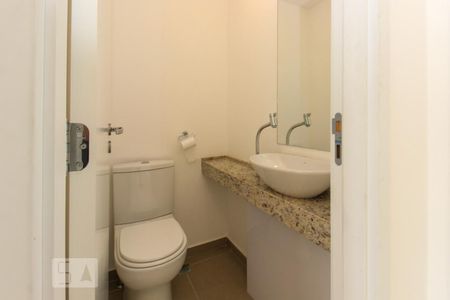 Lavabo de apartamento para alugar com 1 quarto, 47m² em Jardim Vera Cruz, São Paulo