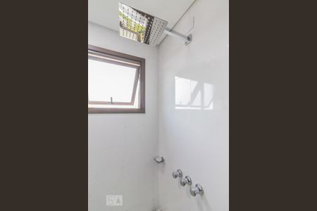 Apartamento para alugar com 150m², 3 quartos e sem vaga Apartamento para alugar com 150m², 3 quartos e sem vagaBanheiro Suite