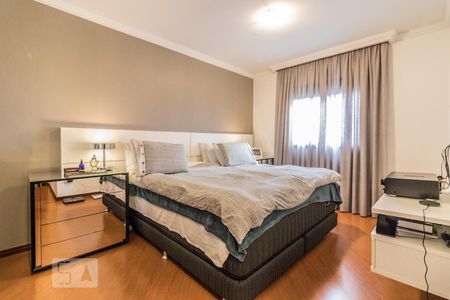 Apartamento para alugar com 150m², 3 quartos e sem vaga Apartamento para alugar com 150m², 3 quartos e sem vagaSuite