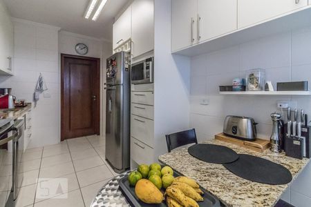 Apartamento para alugar com 150m², 3 quartos e sem vaga Apartamento para alugar com 150m², 3 quartos e sem vagaCozinha
