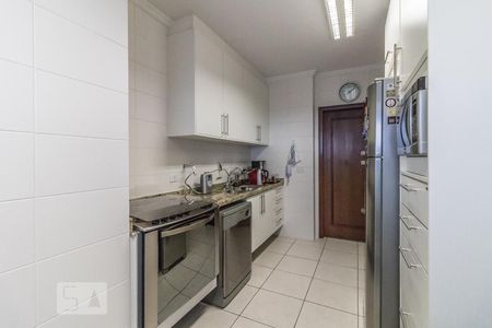 Apartamento para alugar com 150m², 3 quartos e sem vaga Apartamento para alugar com 150m², 3 quartos e sem vagaCozinha