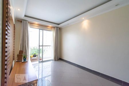 Sala de apartamento para alugar com 2 quartos, 67m² em Jardim Itapeva, São Paulo