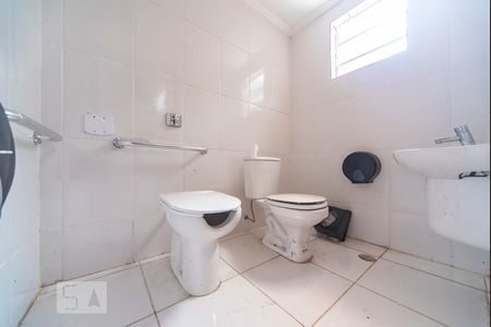 Banheiro de casa à venda com 6 quartos, 374m² em Santa Paula, São Caetano do Sul