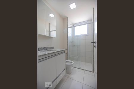 Apartamento à venda com 229m², 3 quartos e 4 vagas Apartamento à venda com 229m², 3 quartos e 4 vagasBanheiro Suite