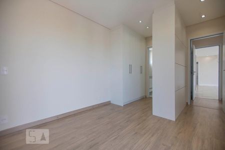 Apartamento à venda com 229m², 3 quartos e 4 vagas Apartamento à venda com 229m², 3 quartos e 4 vagasSuite 2