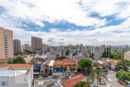 Sala - Vista de apartamento para alugar com 2 quartos, 72m² em Sumaré, São Paulo