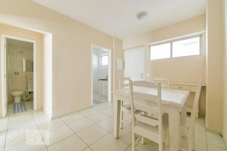 Sala de apartamento para alugar com 2 quartos, 50m² em Bela Vista, São Paulo