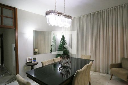 Sala de Jantar de casa para alugar com 3 quartos, 360m² em Ipiranga, Belo Horizonte