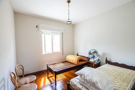 Quarto de casa para alugar com 3 quartos, 230m² em Vila Clementino, São Paulo