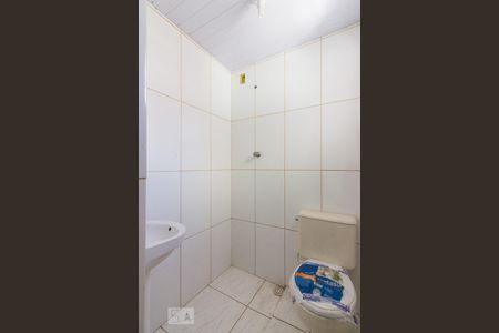 Banheiro de casa de condomínio para alugar com 1 quarto, 31m² em Casa Verde, São Paulo