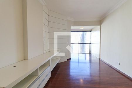 Sala de TV de apartamento para alugar com 3 quartos, 143m² em Batel, Curitiba