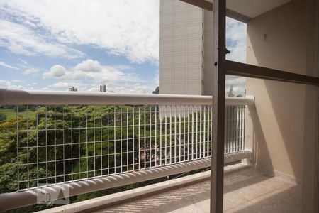 Varanda da sala de apartamento para alugar com 3 quartos, 100m² em Jardim Flamboyant, Campinas