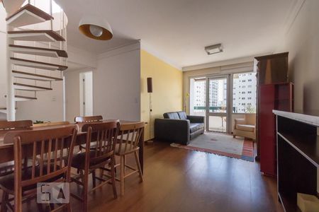 Sala de apartamento para alugar com 3 quartos, 150m² em Santo Amaro, São Paulo