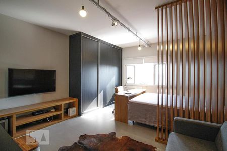 Sala de kitnet/studio para alugar com 1 quarto, 33m² em Barra Funda, São Paulo