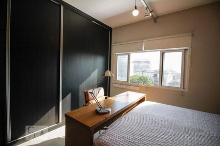 Quarto de kitnet/studio para alugar com 1 quarto, 33m² em Barra Funda, São Paulo