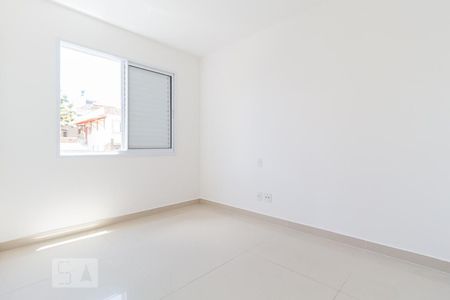 Quarto 2 de apartamento para alugar com 3 quartos, 80m² em Santa Efigênia, Belo Horizonte