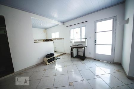 Sala de casa de condomínio para alugar com 1 quarto, 52m² em Santa Rosa, Niterói