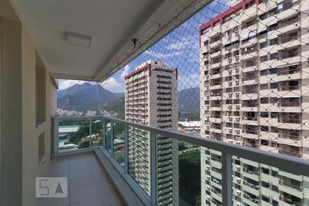 Varanda de apartamento à venda com 3 quartos, 140m² em Barra da Tijuca, Rio de Janeiro